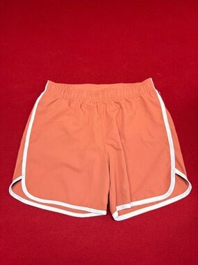 Rabbit Fuel n’ fly 5” short